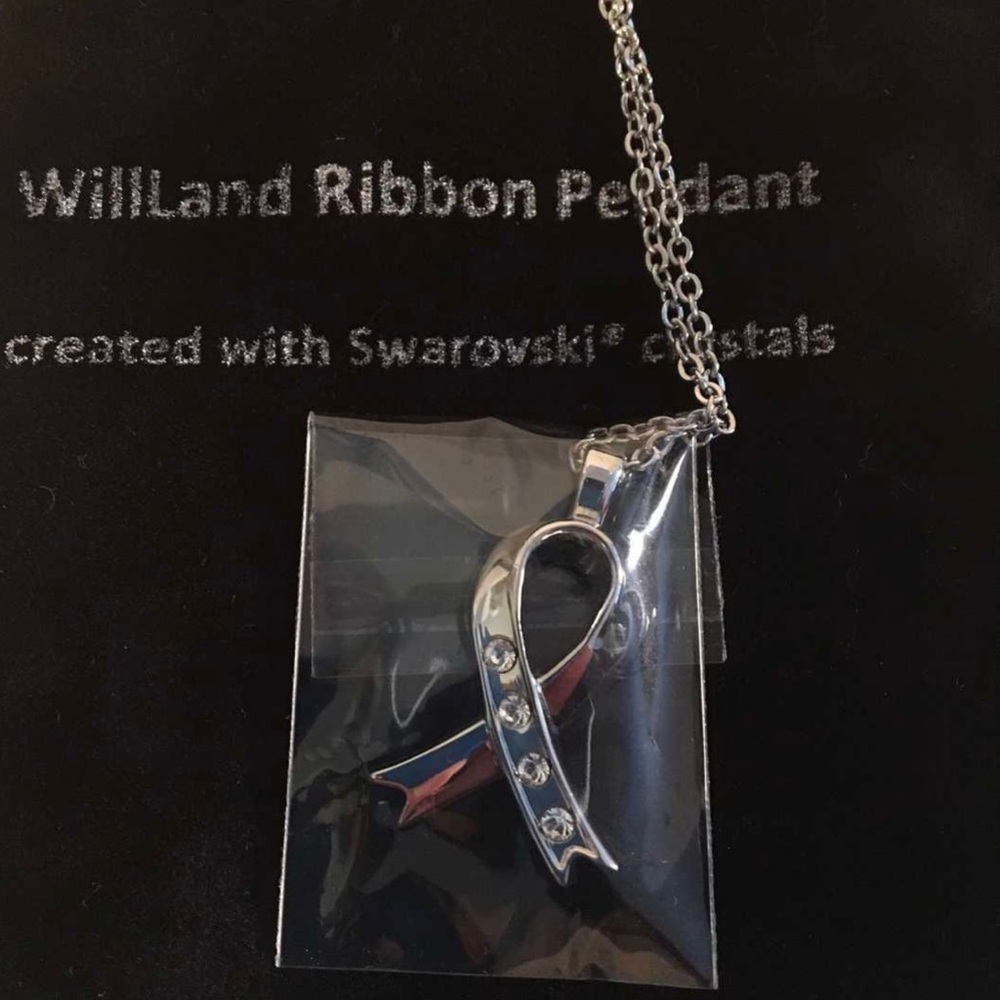 WillLand Ribbon Pendant